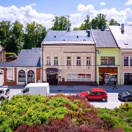 Hotel Pivovar Polička エクステリア 写真