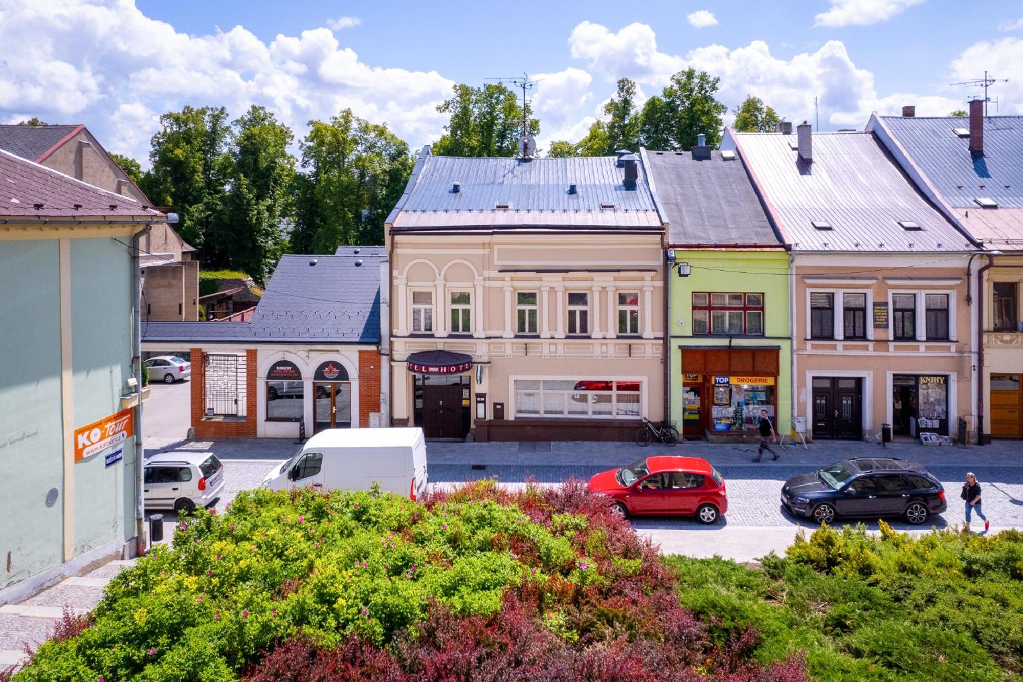 Hotel Pivovar Polička エクステリア 写真