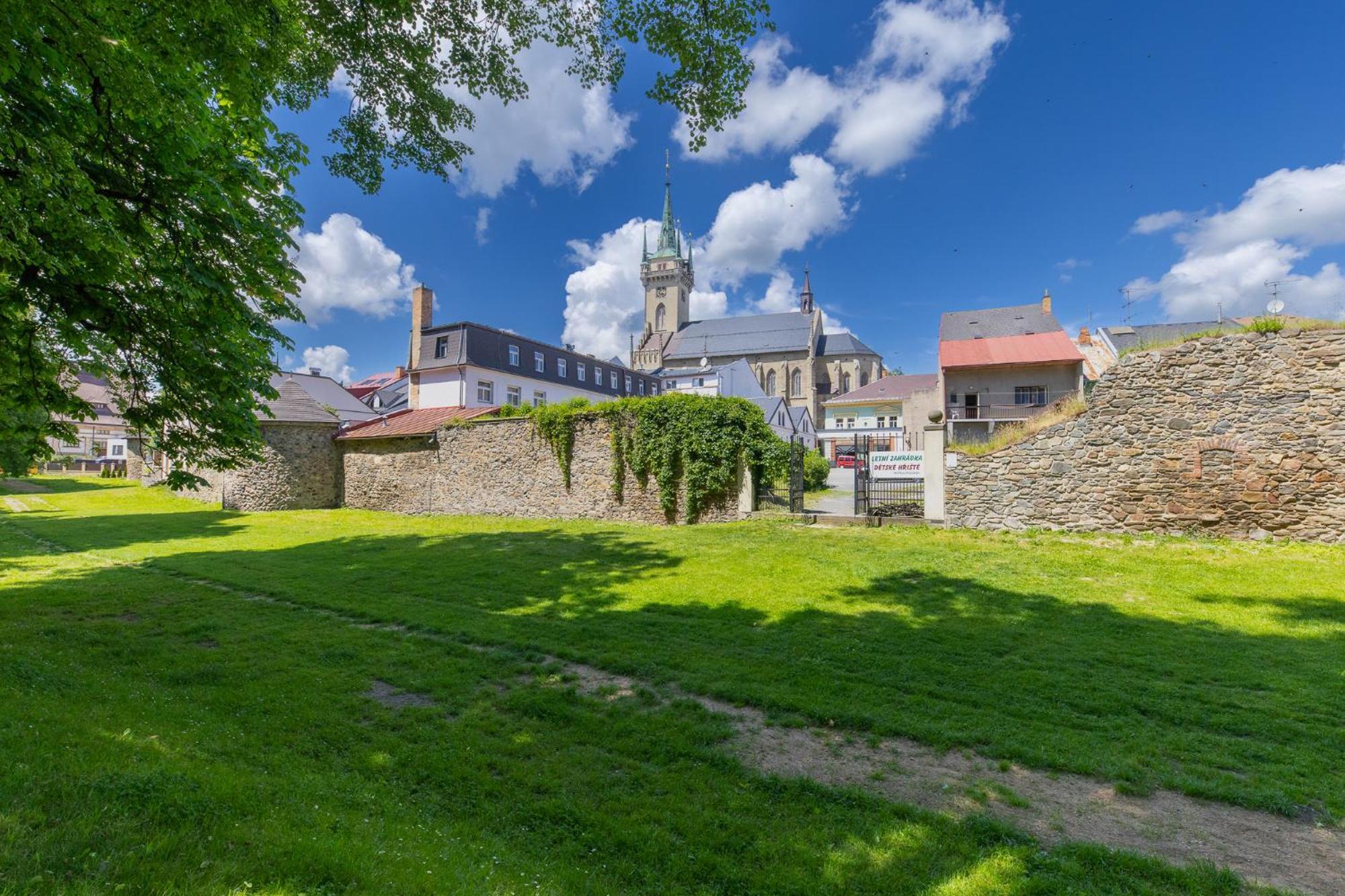 Hotel Pivovar Polička エクステリア 写真